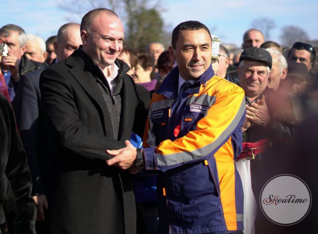 contains: ცუცხვათის გზის გახსნა