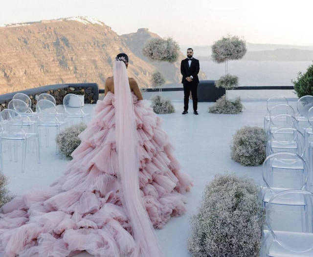 contains: Wedding planning